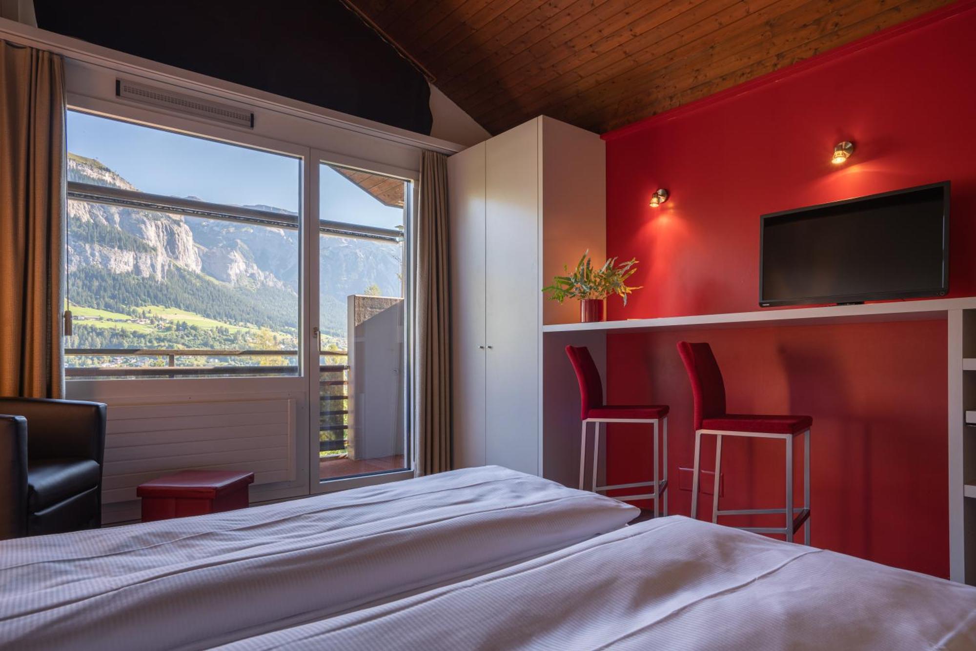 Hotel Des Alpes ฟลิมส์ ภายนอก รูปภาพ