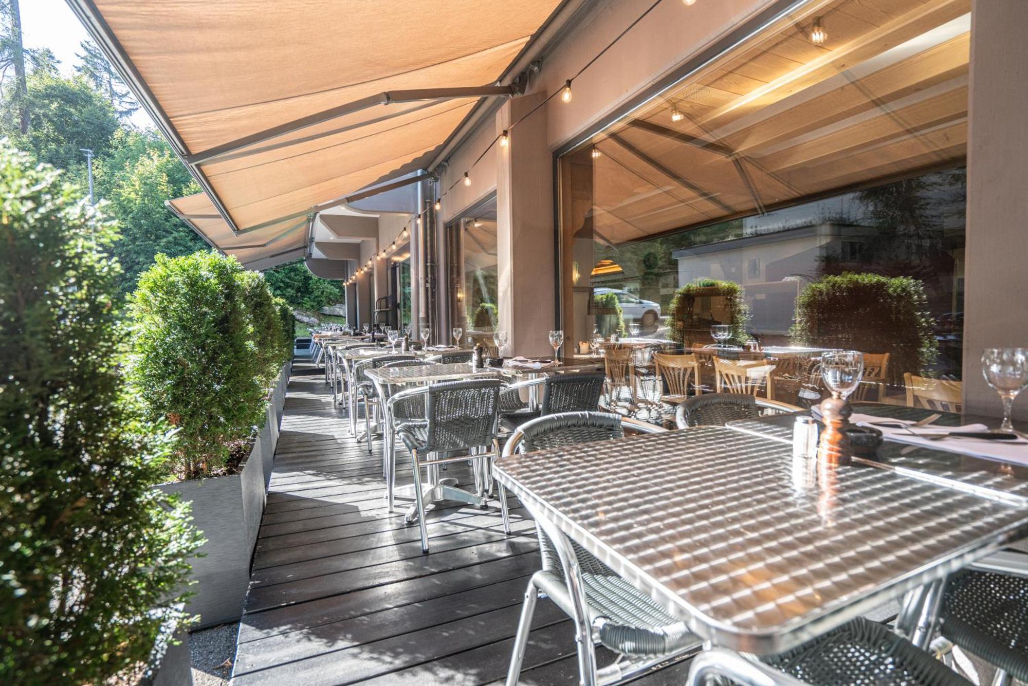 Hotel Des Alpes ฟลิมส์ ภายนอก รูปภาพ