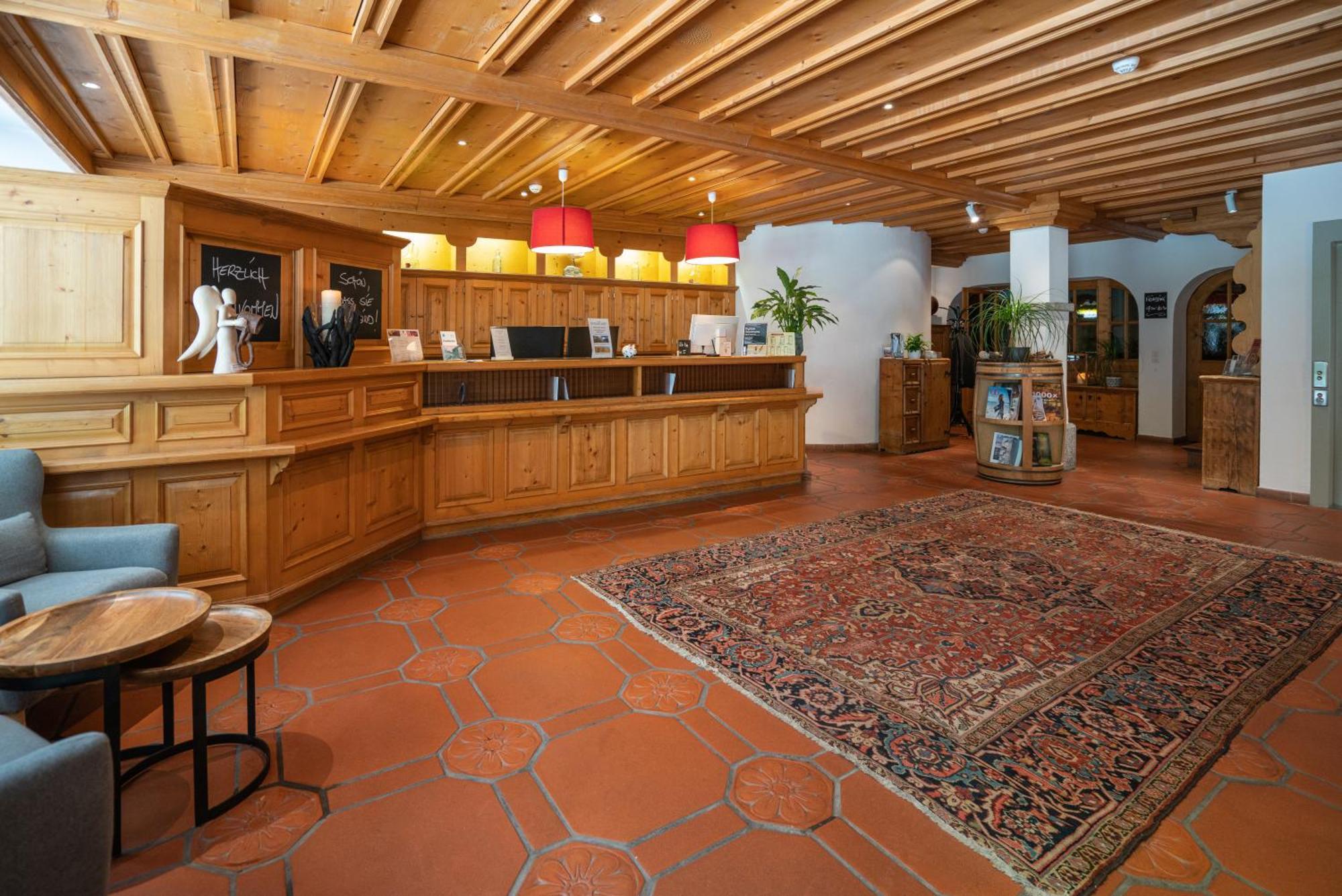 Hotel Des Alpes ฟลิมส์ ภายนอก รูปภาพ