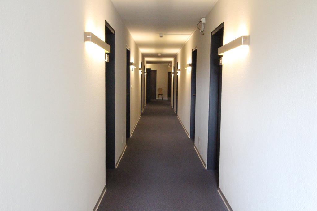 Hotel Des Alpes ฟลิมส์ ภายนอก รูปภาพ